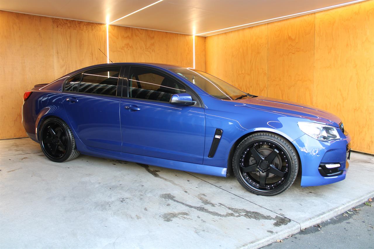 2015 Holden COMMODORE