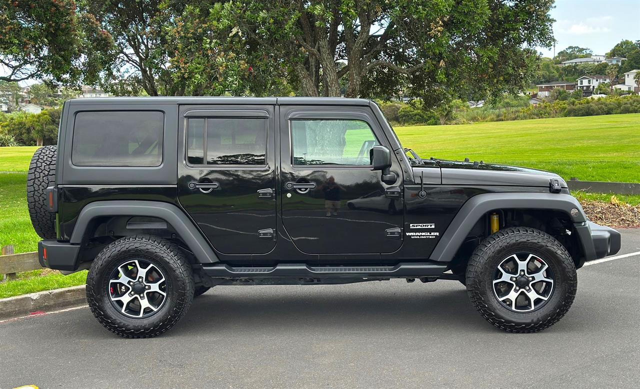 2016 Jeep WRANGLER