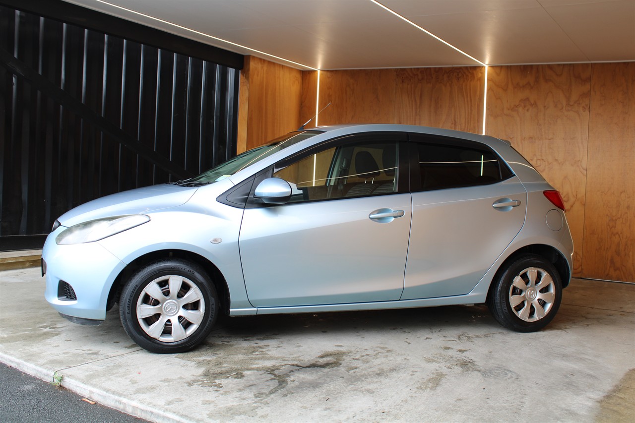 2009 Mazda Demio