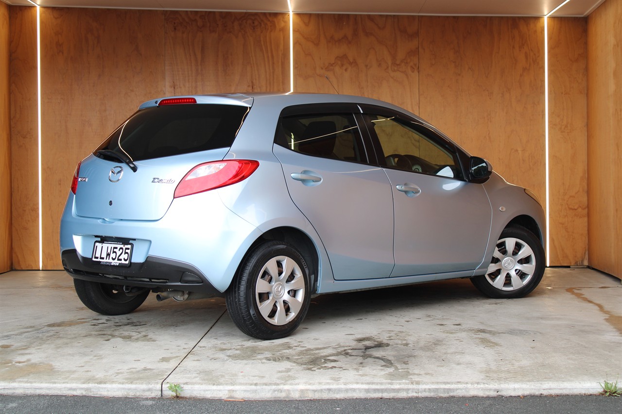 2009 Mazda Demio