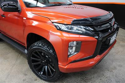 2019 Mitsubishi Triton - Thumbnail