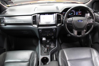 2018 Ford Everest - Thumbnail