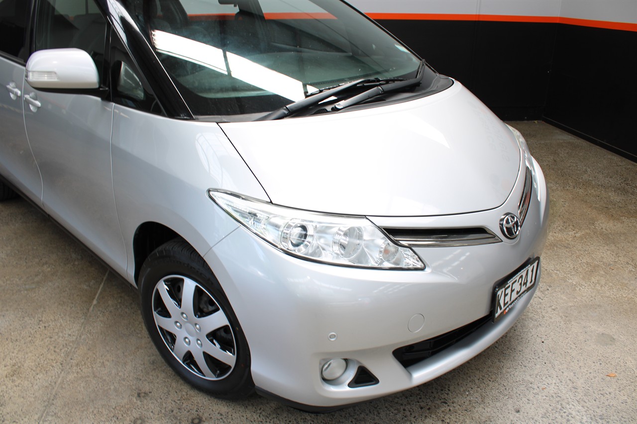 2016 Toyota PREVIA