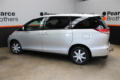 2016 Toyota PREVIA - Thumbnail