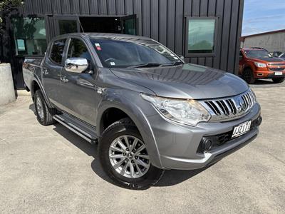 2015 Mitsubishi Triton - Thumbnail