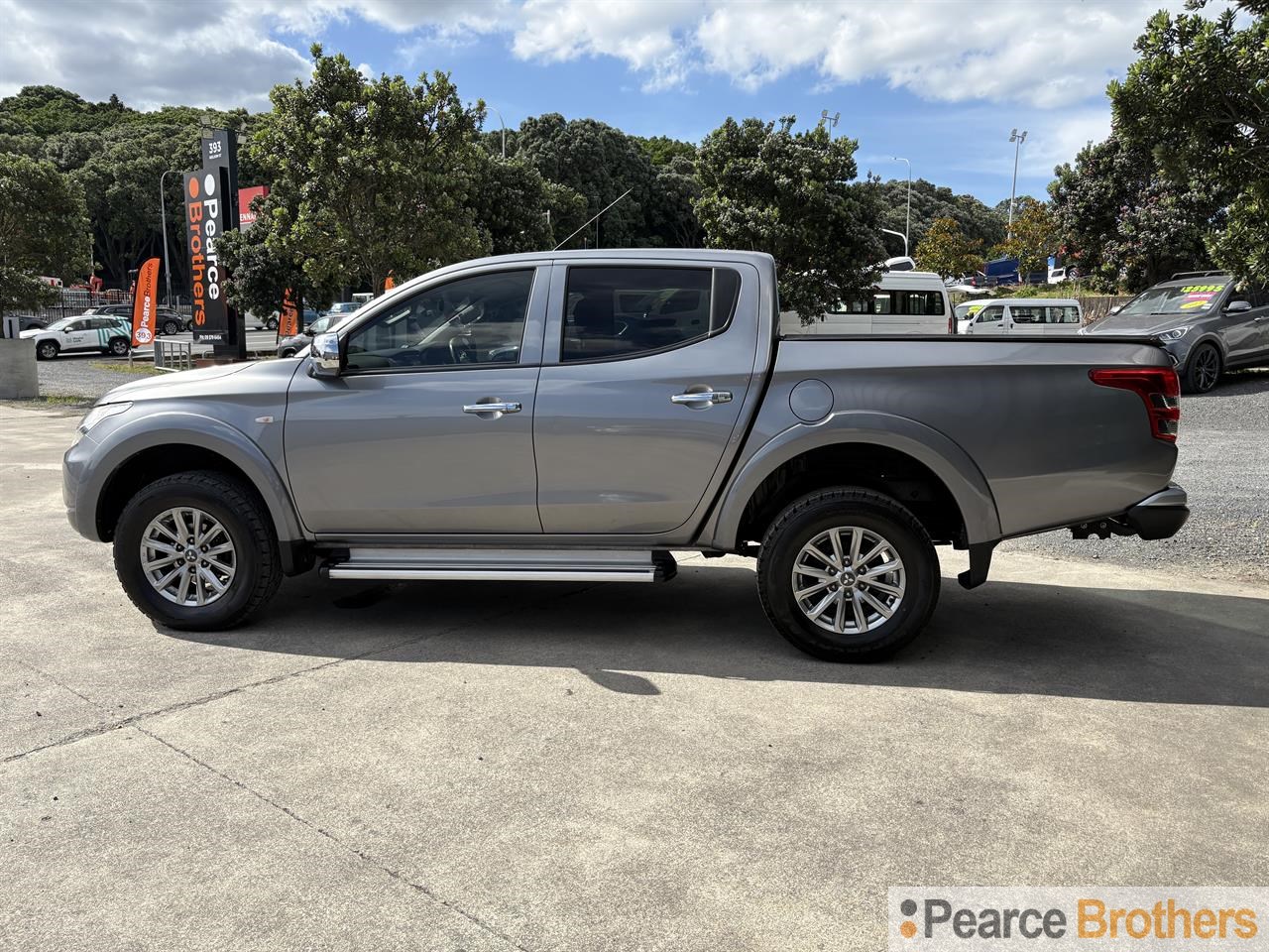 2015 Mitsubishi Triton