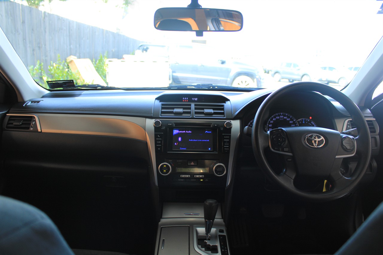 2014 Toyota AURION