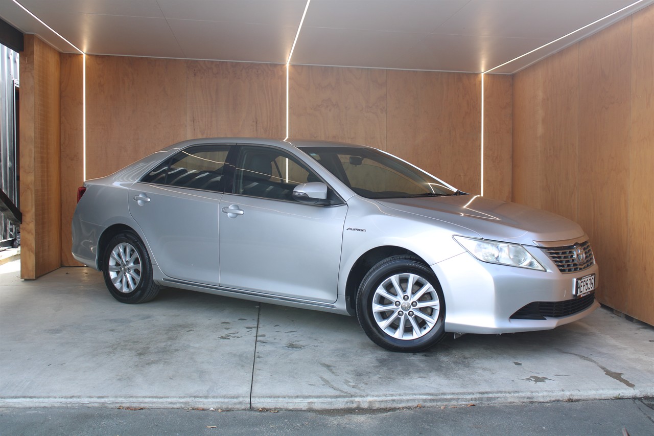 2014 Toyota AURION