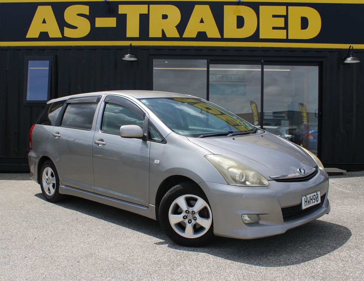 2005 Toyota Wish