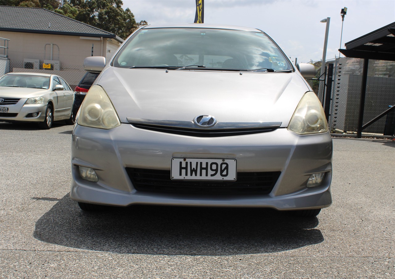 2005 Toyota Wish