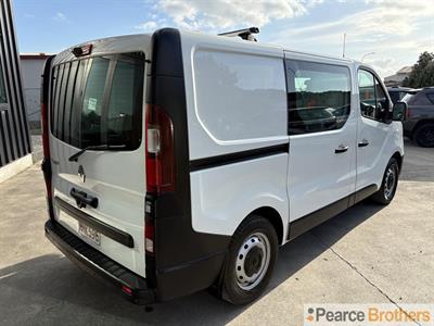 2021 Renault Trafic - Thumbnail