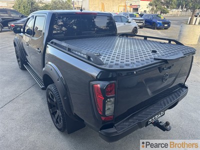 2019 Nissan Navara - Thumbnail