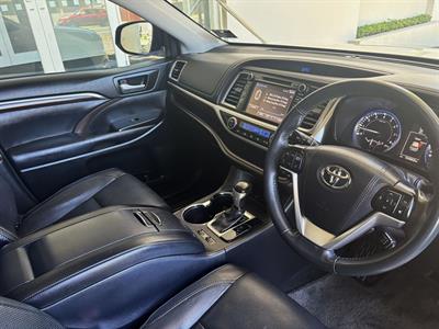 2015 Toyota Highlander - Thumbnail