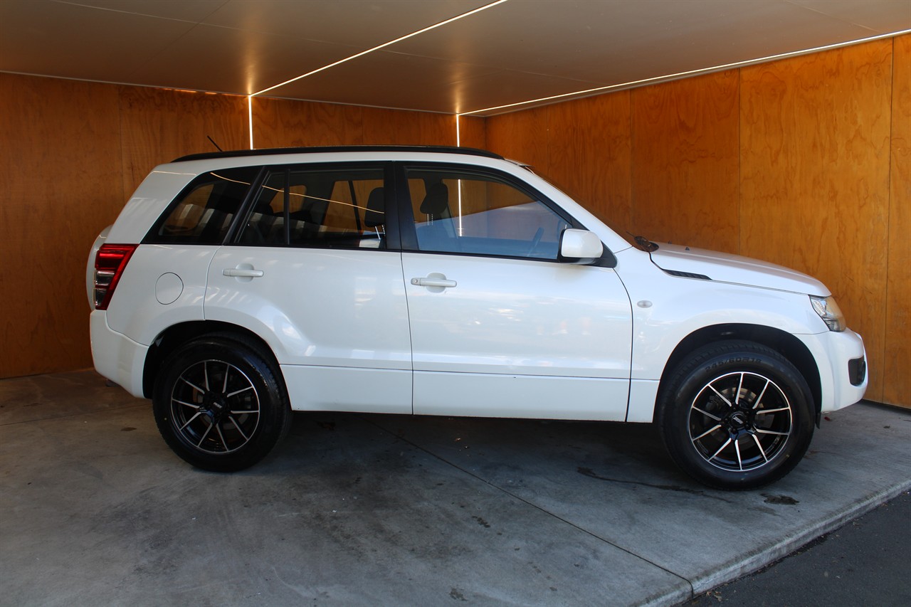 2015 Suzuki Grand Vitara