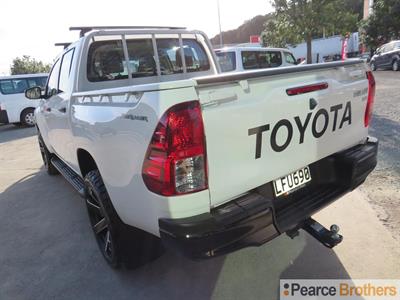 2018 Toyota Hilux - Thumbnail