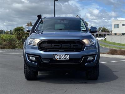 2016 Ford Everest - Thumbnail