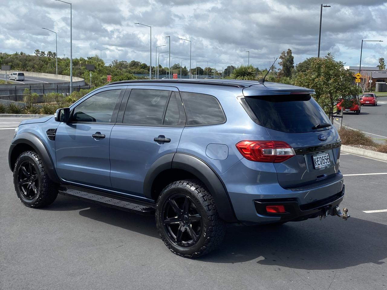 2016 Ford Everest