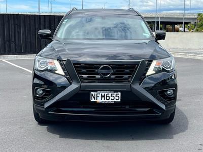 2019 Nissan Pathfinder - Thumbnail