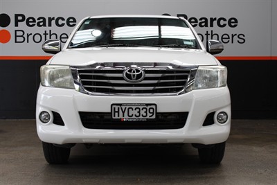 2015 Toyota Hilux - Thumbnail