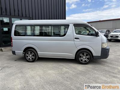 2008 Toyota Hiace - Thumbnail