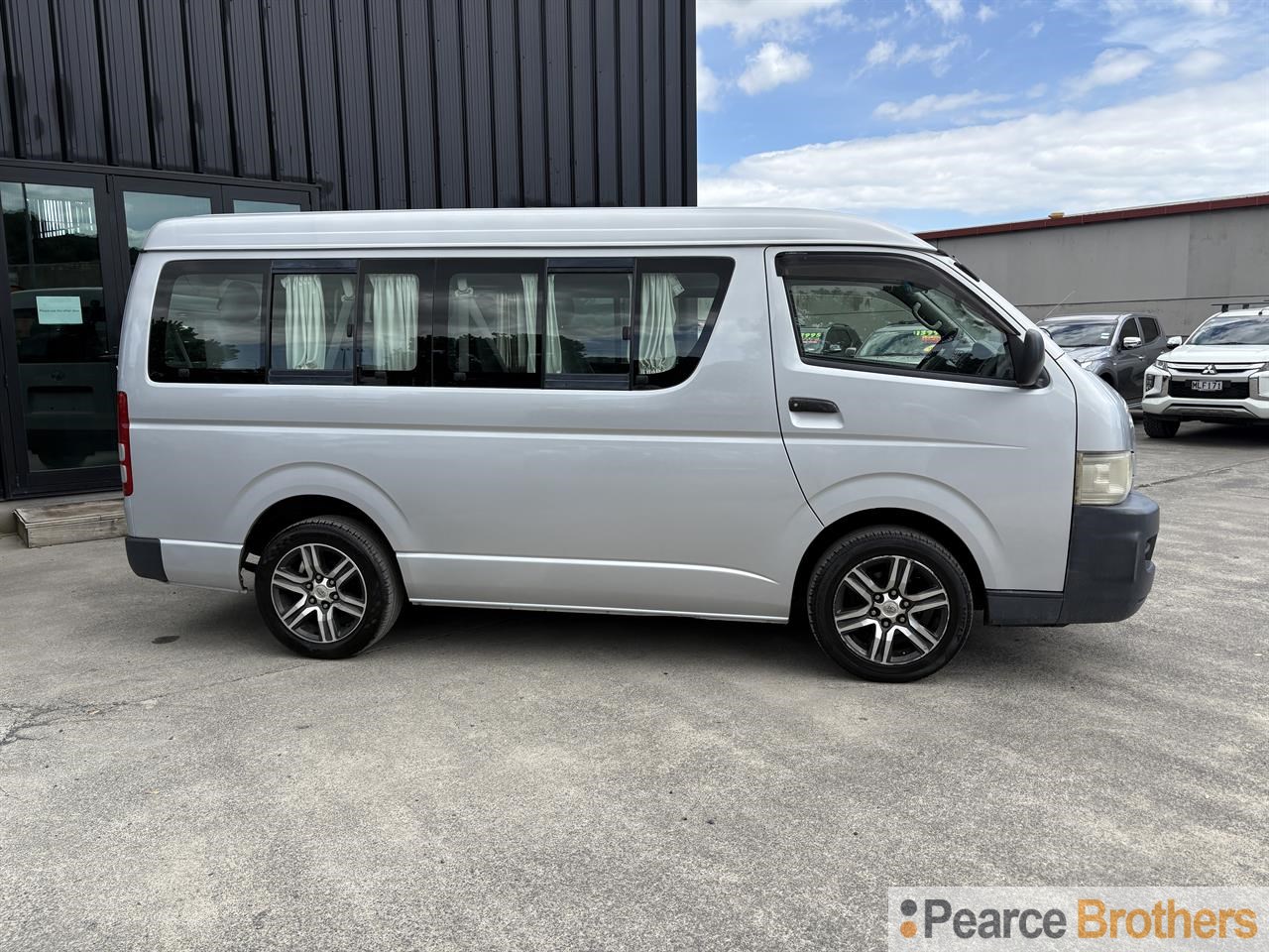 2008 Toyota Hiace