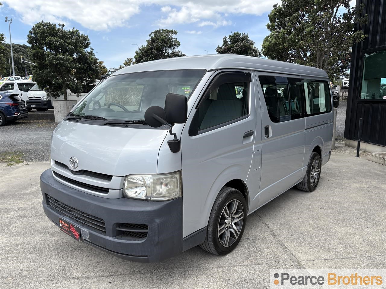 2008 Toyota Hiace