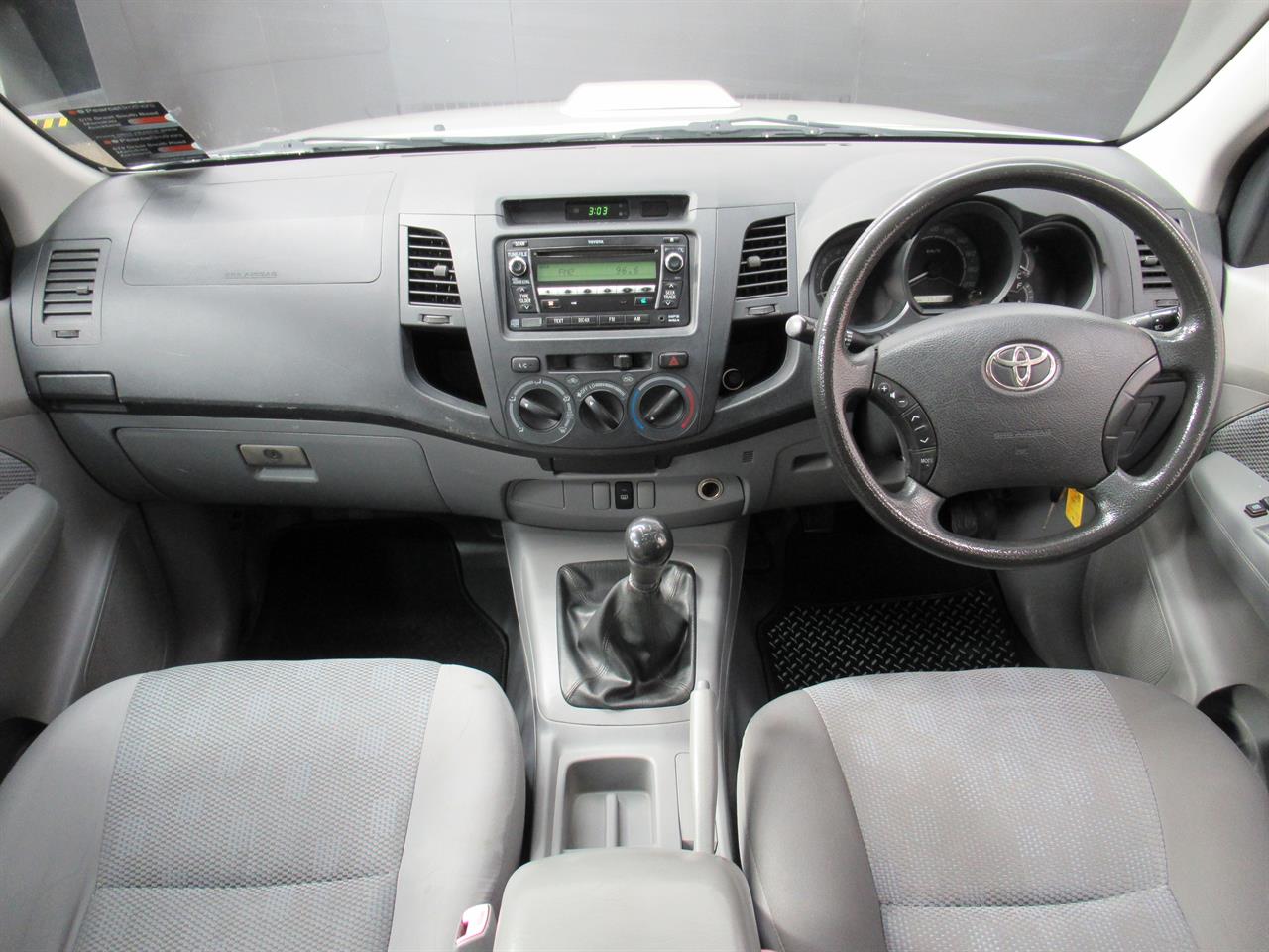 2011 Toyota Hilux