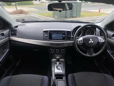 2013 Mitsubishi Lancer - Thumbnail