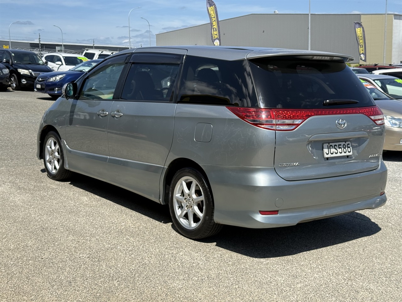 2006 Toyota Estima