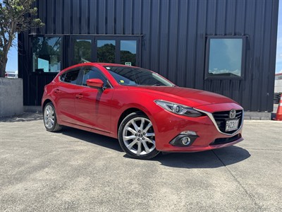 2014 Mazda Axela