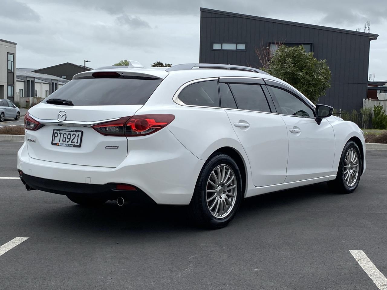 2014 Mazda Atenza