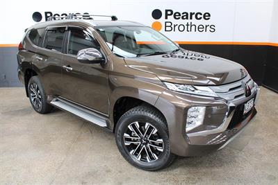 2021 Mitsubishi Pajero Sport - Thumbnail