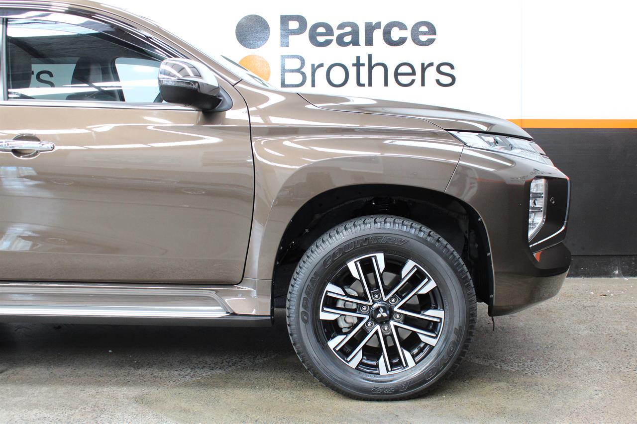 2021 Mitsubishi Pajero Sport