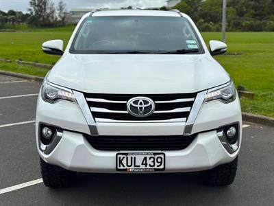 2017 Toyota Fortuner - Thumbnail