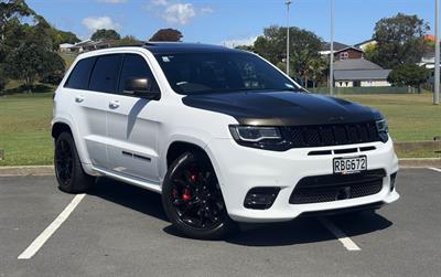 2019 Jeep GRAND CHEROKEE - Thumbnail