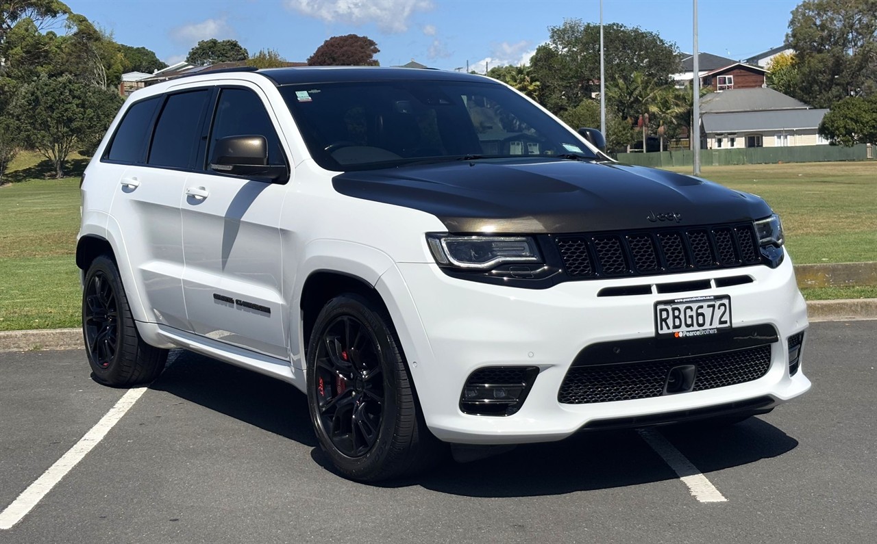 2019 Jeep GRAND CHEROKEE