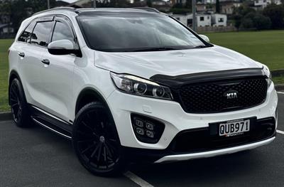 2017 Kia Sorento - Thumbnail