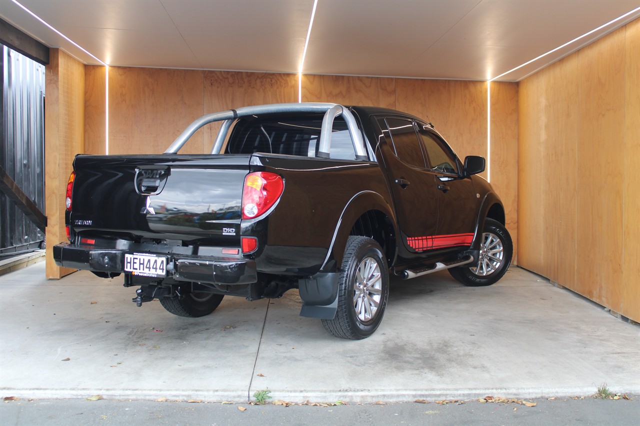 2013 Mitsubishi Triton