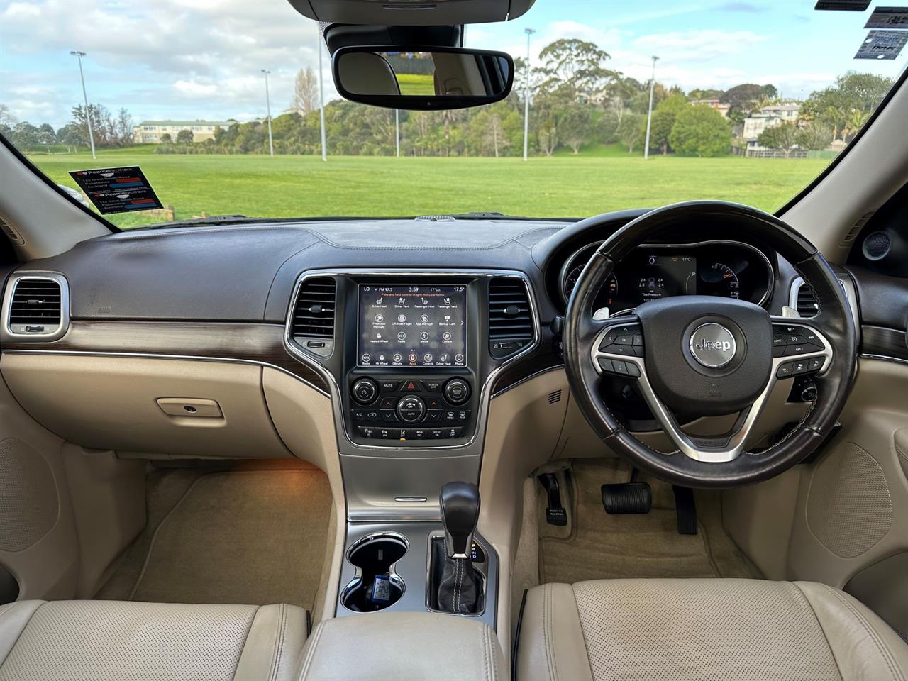 2018 Jeep GRAND CHEROKEE