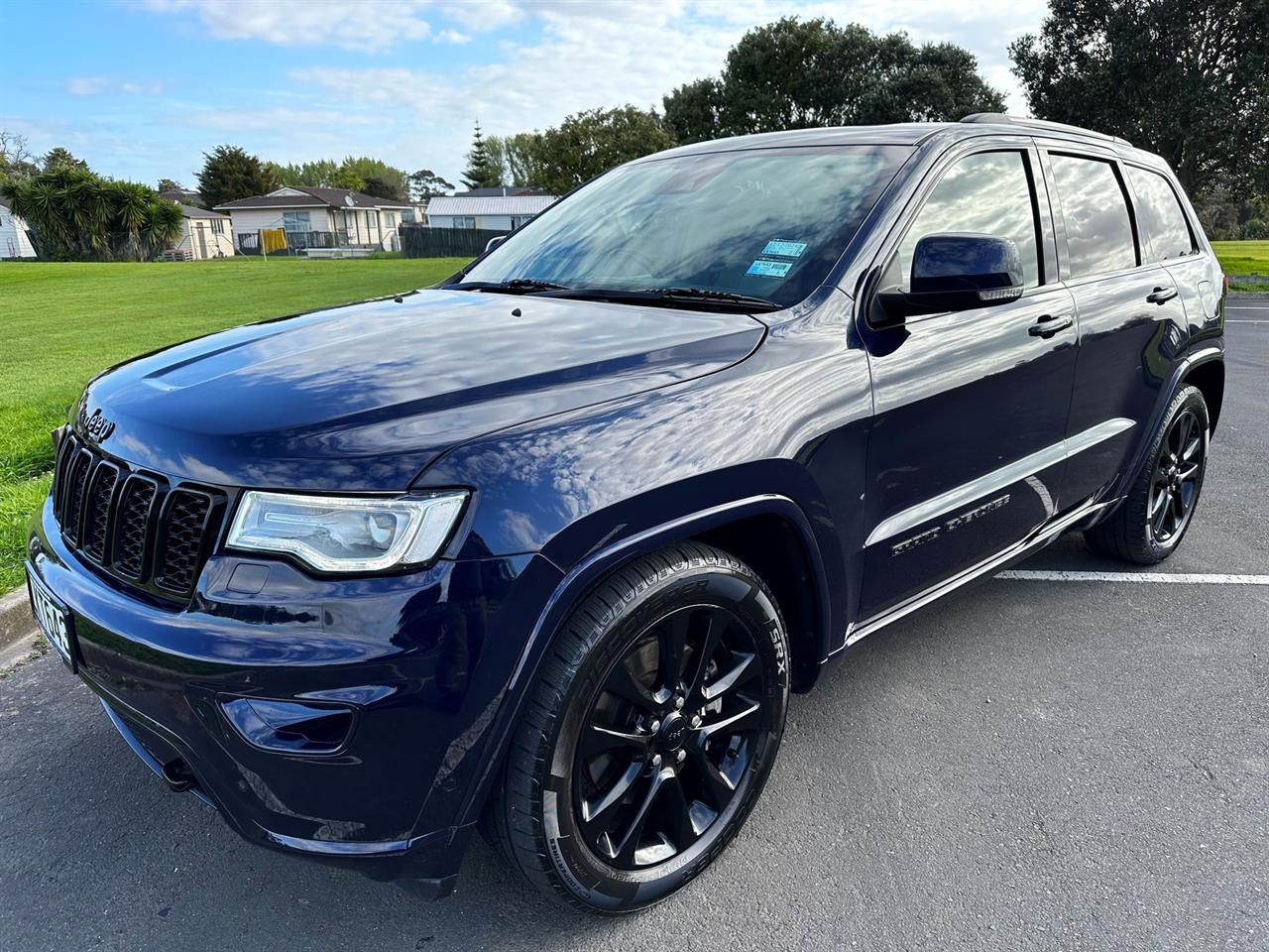 2018 Jeep GRAND CHEROKEE