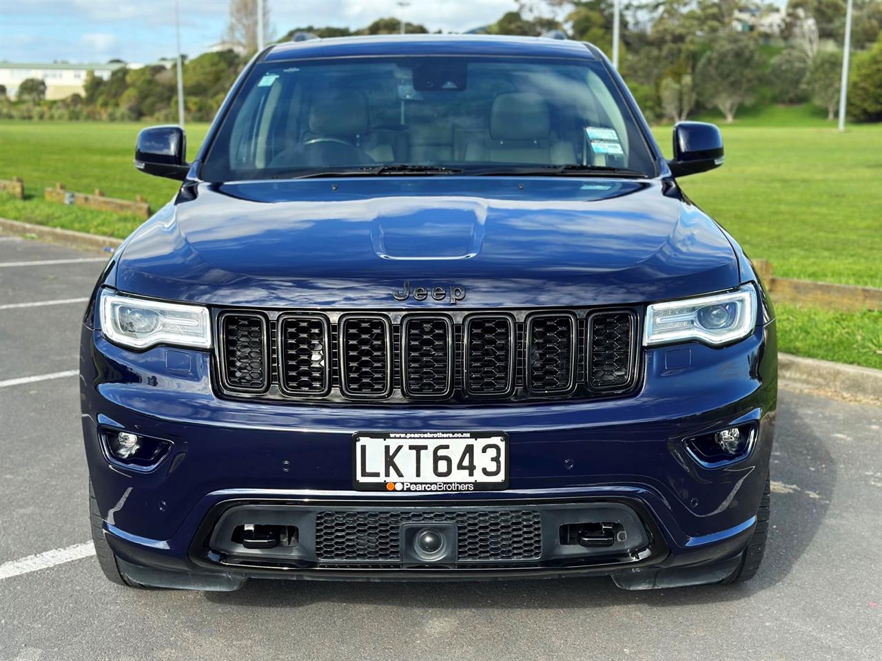 2018 Jeep GRAND CHEROKEE