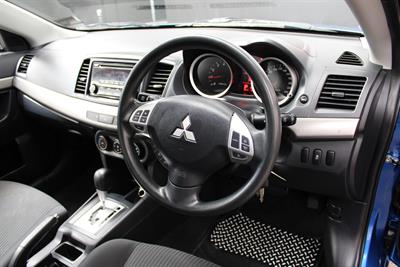 2013 Mitsubishi Lancer - Thumbnail