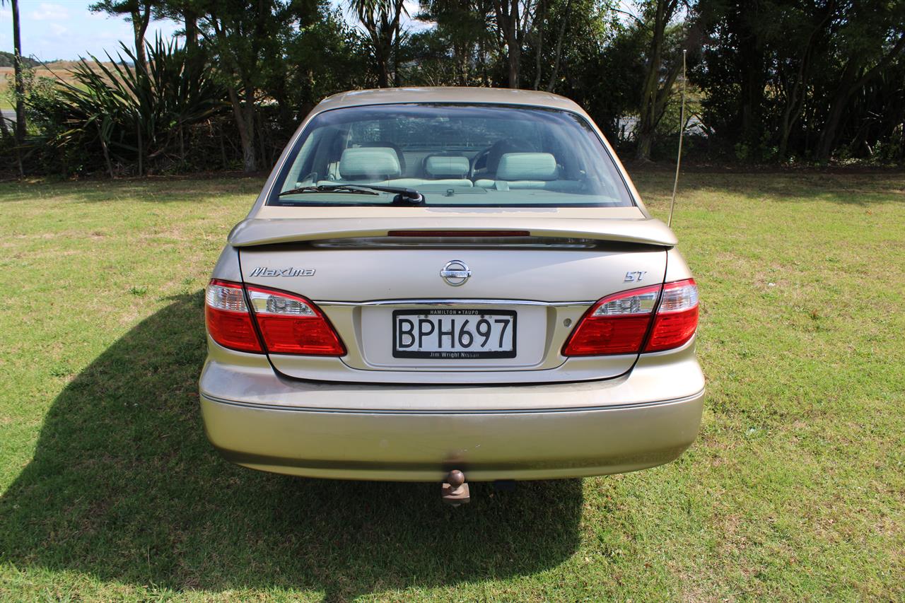 2003 Nissan Maxima