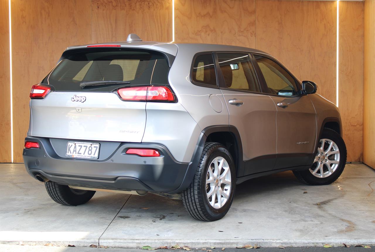 2016 Jeep CHEROKEE