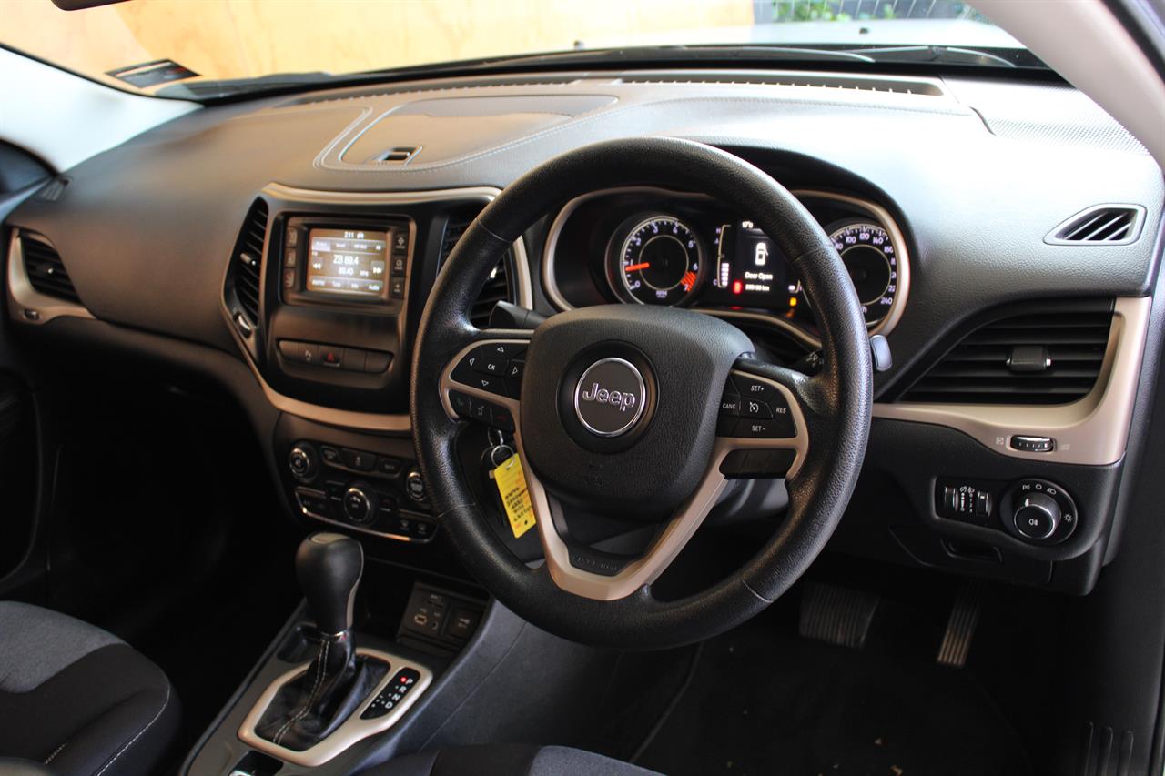 2016 Jeep CHEROKEE