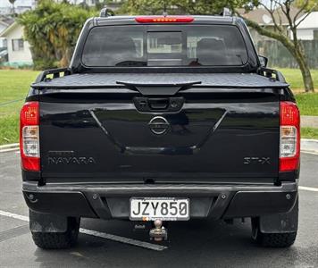 2016 Nissan Navara - Thumbnail