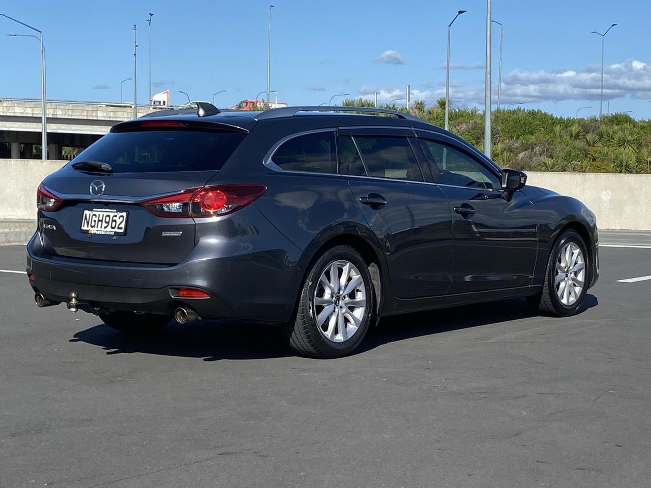 2013 Mazda Atenza