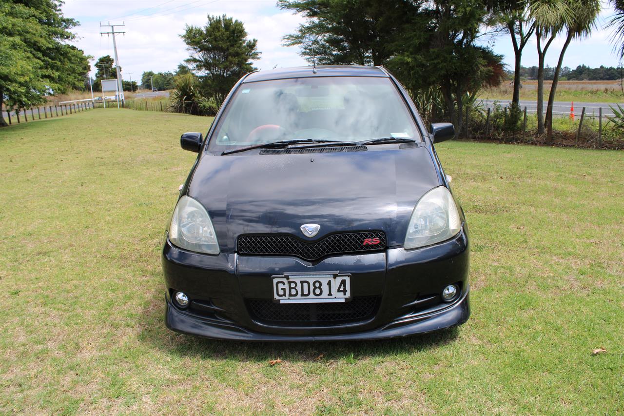 2002 Toyota Vitz