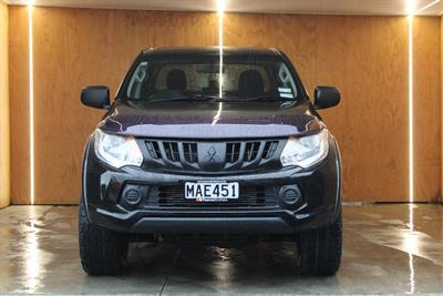 2016 Mitsubishi Triton - Thumbnail