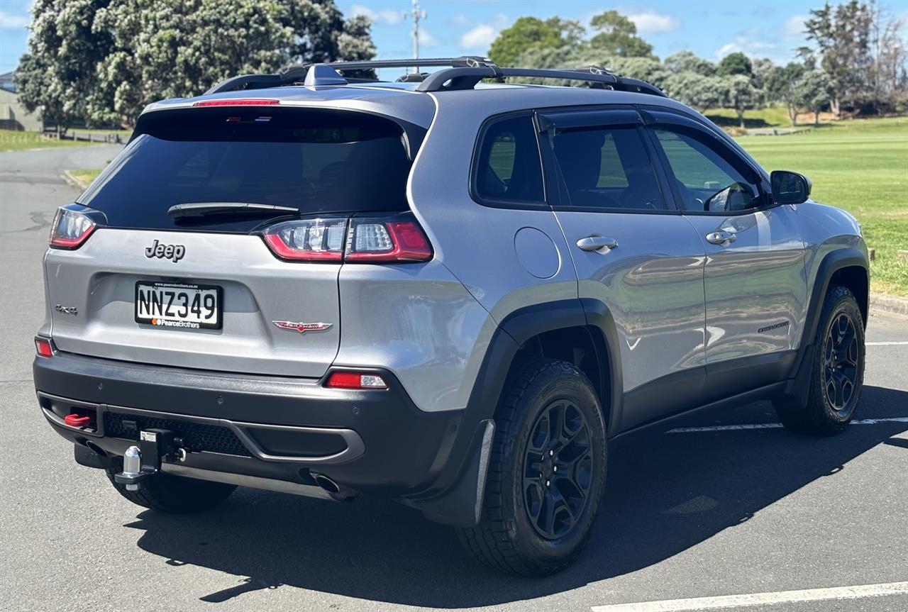 2021 Jeep Cherokee